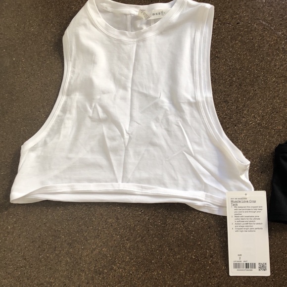 Muscle love crop tank lululemon - Picture 2 of 4